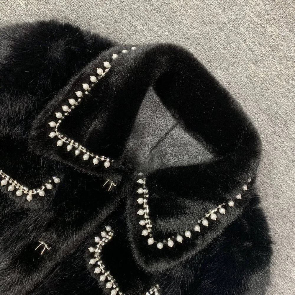 Fur coat with rhinestone trim and bow accents - Picture 4 of 5
